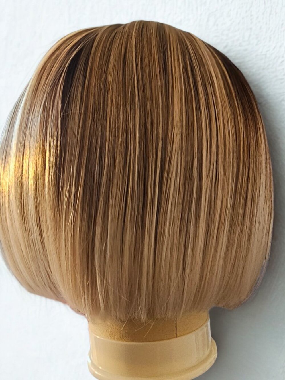 Chelsea Smith Crowns Lace Front Wig NEW Uncut Lace Discontinued Style